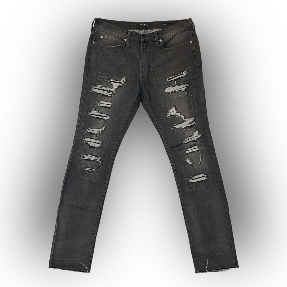 PacSun Men’s Ripped Skinny Jeans / Size:32x32